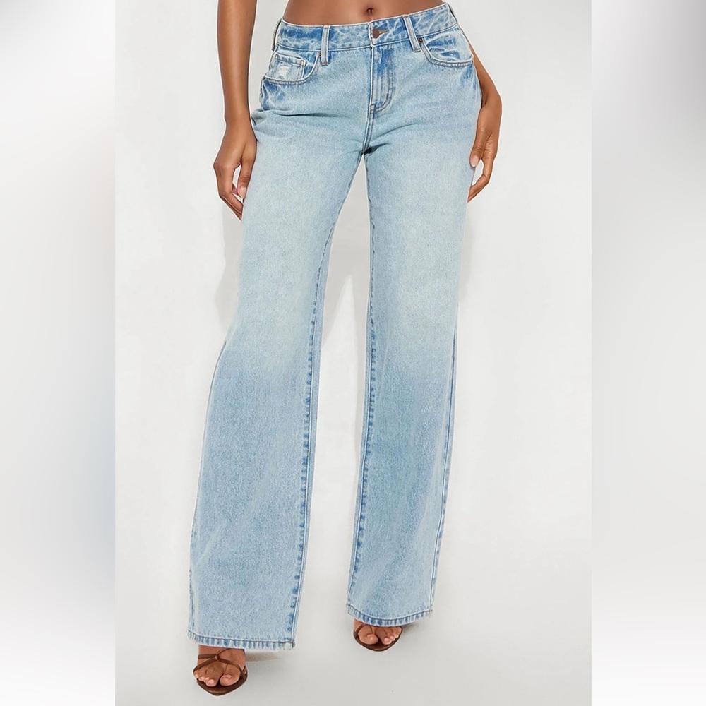 NWT Fashion Nova Light Blue Jeans